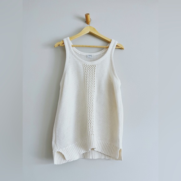Beautiful knit cream tank - Picture 1 of 4
